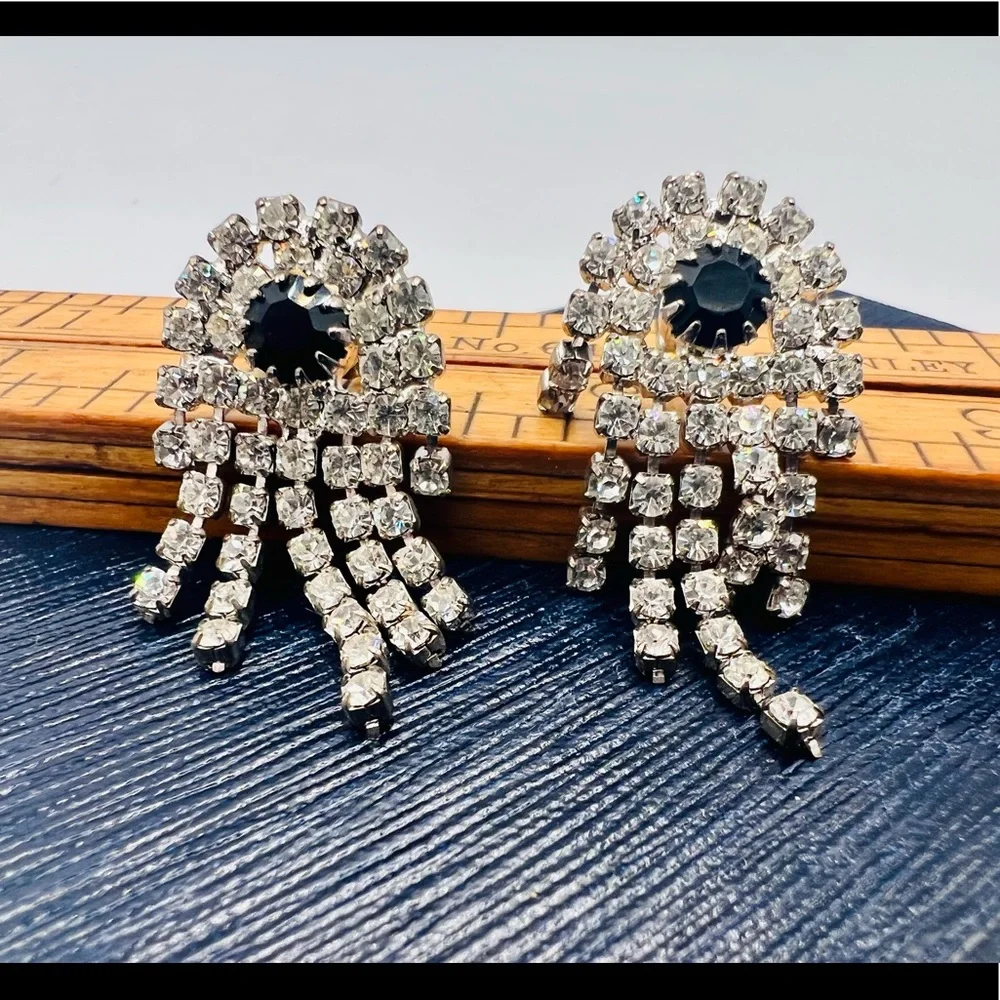 Vintage silver rhinestone fringe pierced earrings black accent dangles unique